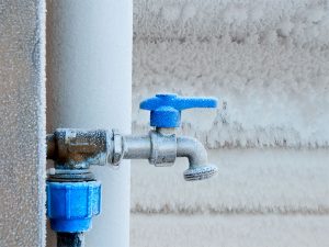 Cover your pipes to prevent freezing in Jacksonville FL